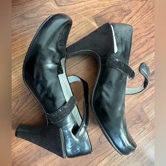 Tsubo black Mary Jane platform heels - leather and suede - Picture 10 of 11